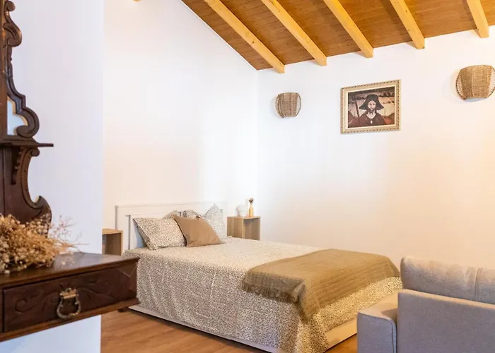 Casa Da Igreja By Casas Do Planalto Adeganha